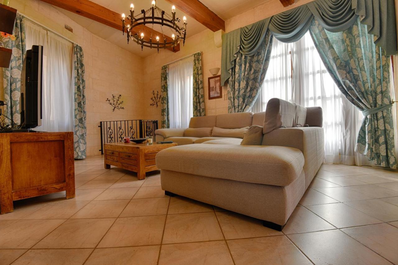 Il-Misrah Farmhouse Santu Pietru エクステリア 写真